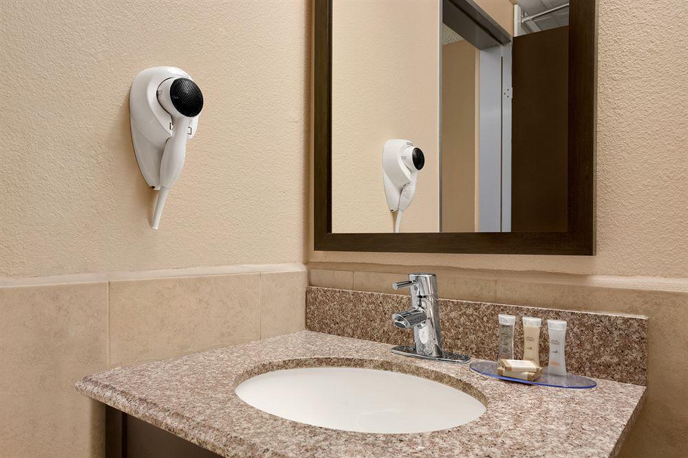 University Inn Austin North Luaran gambar